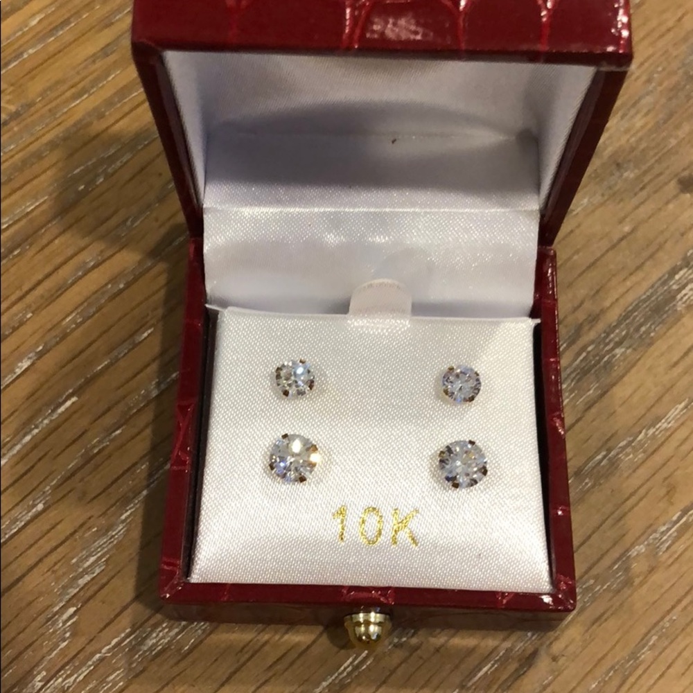 Gold CZ studs